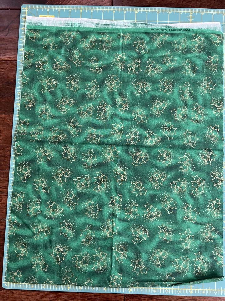 Maywood Studios Fabric Christmas Metallic Gold/Green- Four 1/2 Yards VTG - Image 2 of 4