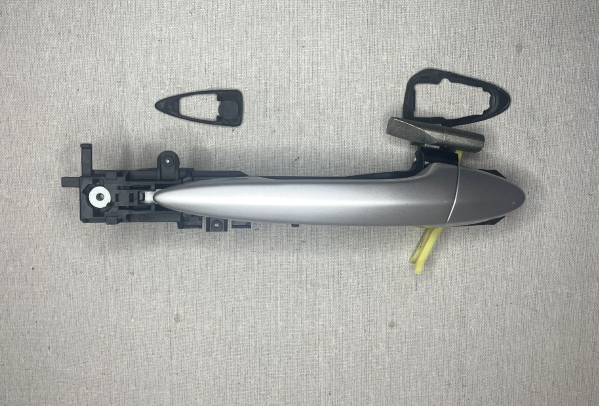 2006-2013 Lexus IS250 IS350 REAR LEFR DOOR HANDLE ASSY SILVER OEM 69220-53050