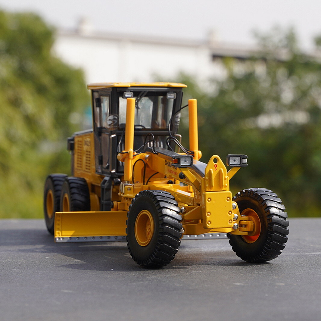 1/35 Scale SHANTUI SG21-3 Motor Grader Diecast Car Model