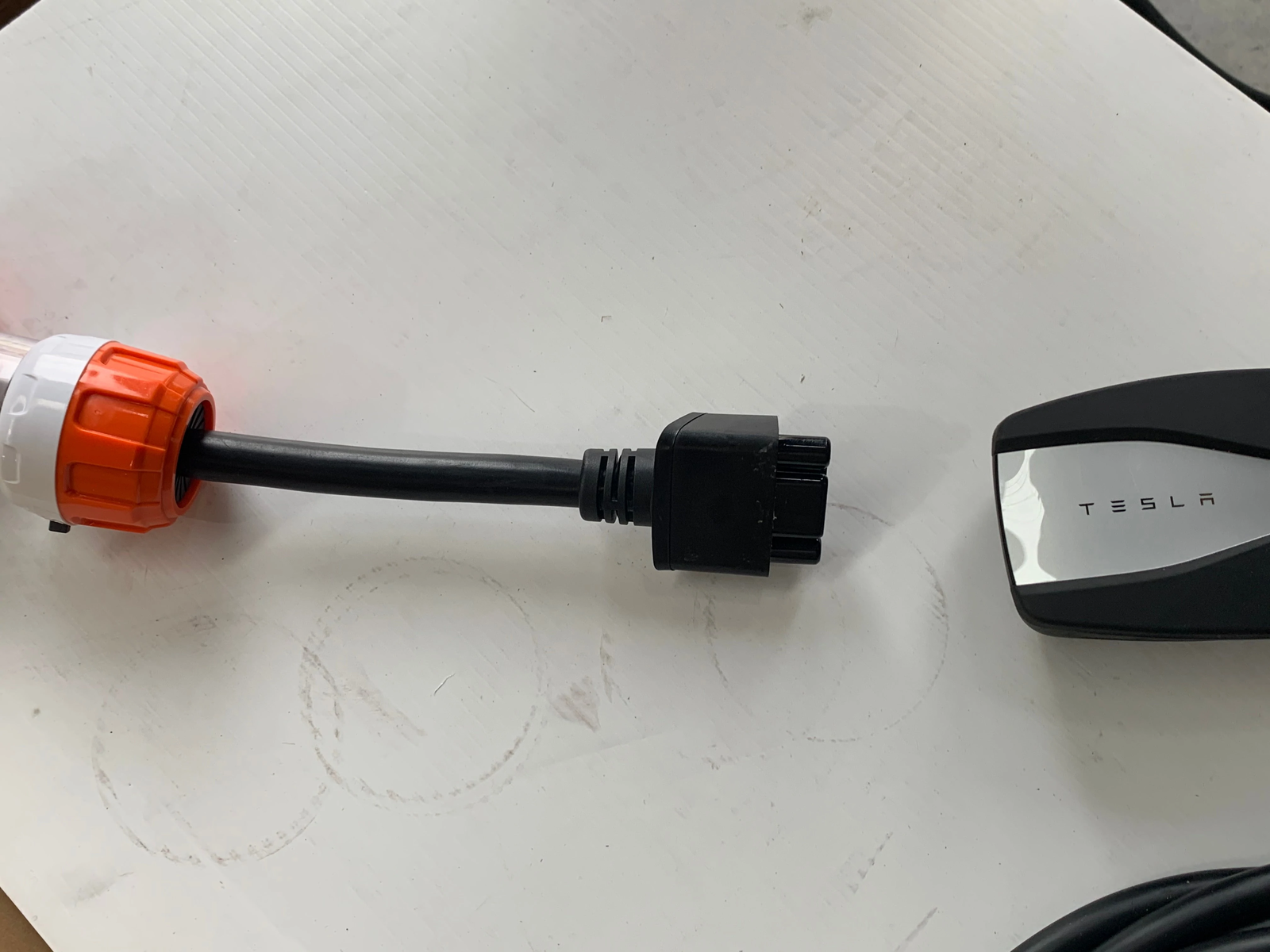 Tesla Model 3 / Y 32A GEN 2 Mobile Charger Cable Single Phase 3 PIN