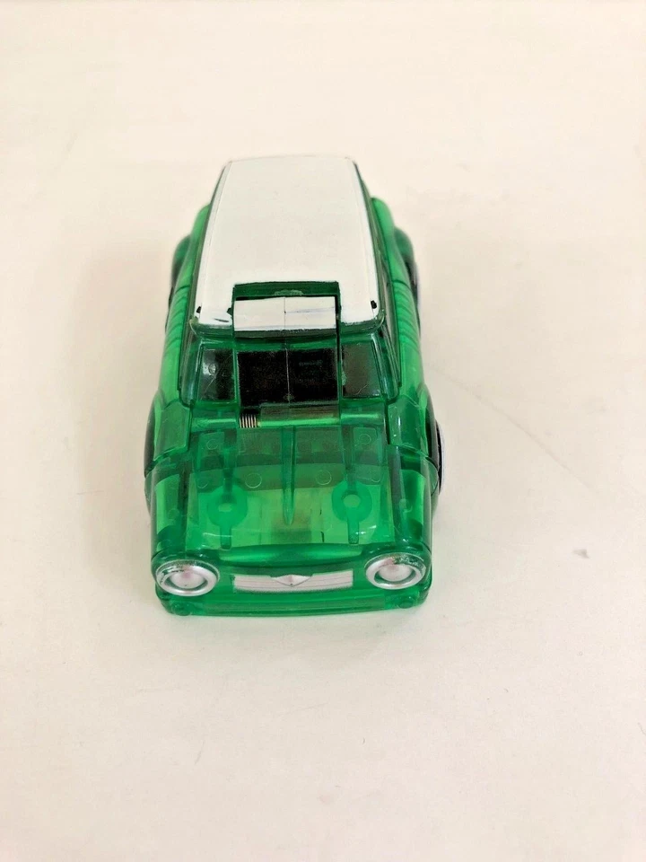 [TURNING MECARD] TADOR GREEN Transformable Robot Car TV Figure+2 card  - Image 3 of 4