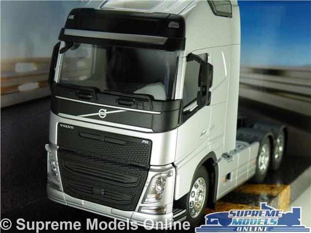 VOLVO FH MODEL TRUCK LORRY CAB UNIT SILVER LARGE SIZE 1:32 SCALE