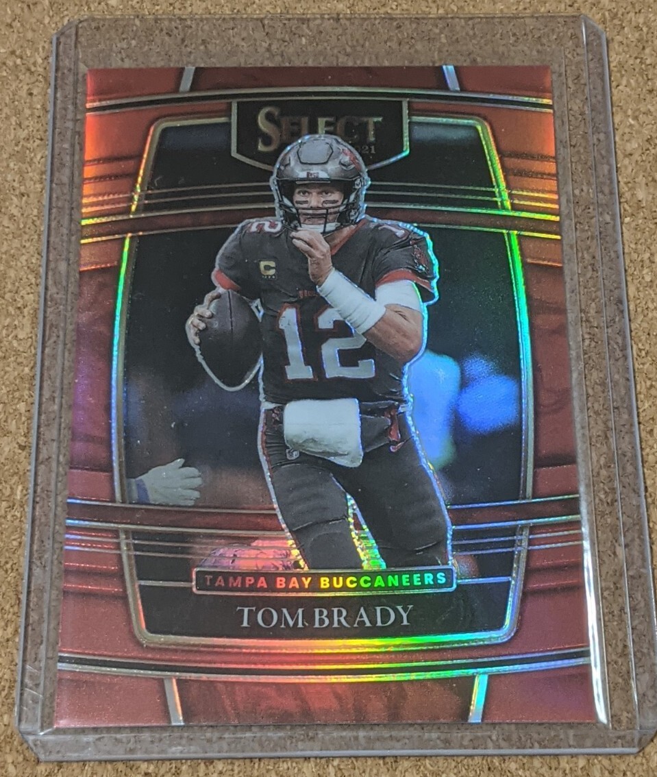 2021 Select Football 🏈 Tom Brady Red Concourse Prizm /99 Buccaneers GOAT SP 🔥