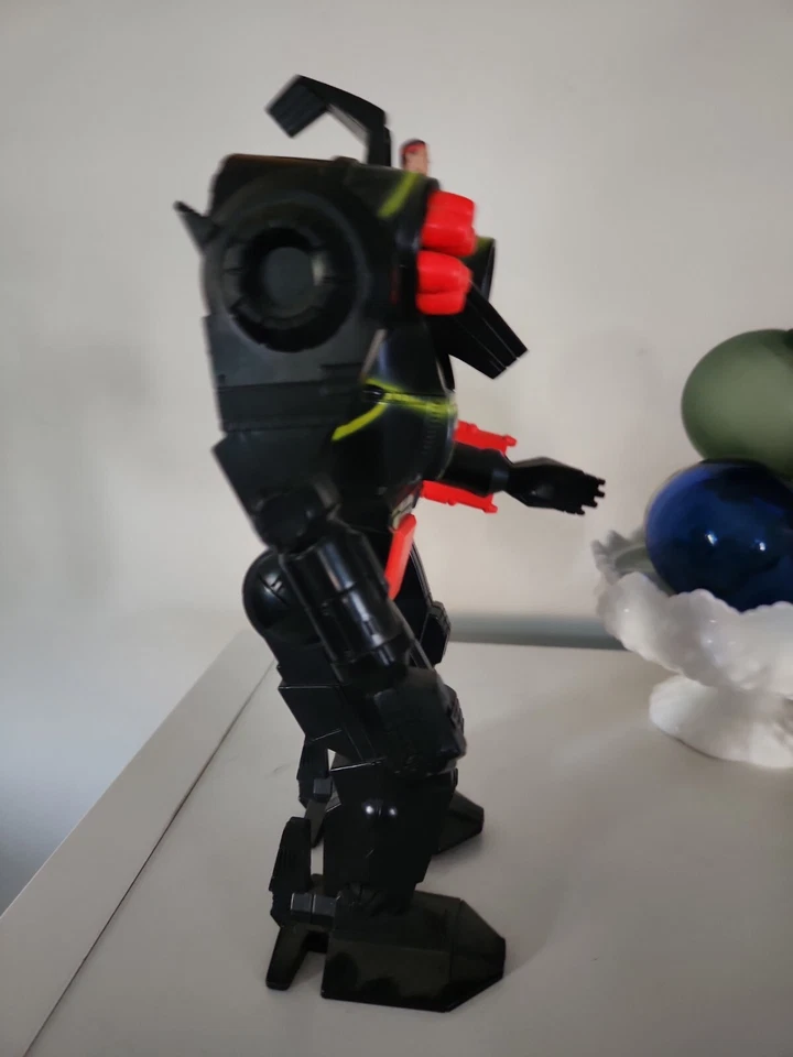 1994 Battletech Axeman BattleTech mech w/ Adam Steiner figure - Tyco - Image 4 of 4