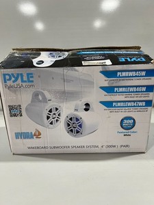 Pyle PLMRLEWB47BB Waterproof Marine Black Wakeboard Tower Speaker - Pair