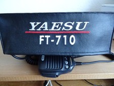 Yaesu FT 710 Field, wie neu, 30A NT, Antenne mit 1:64 Balun, lies den Text