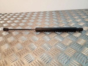 VW GOLF VI 5K1 Heckklappe Gasdruckfeder links 5K6827550D 1.60 Diesel 34709084