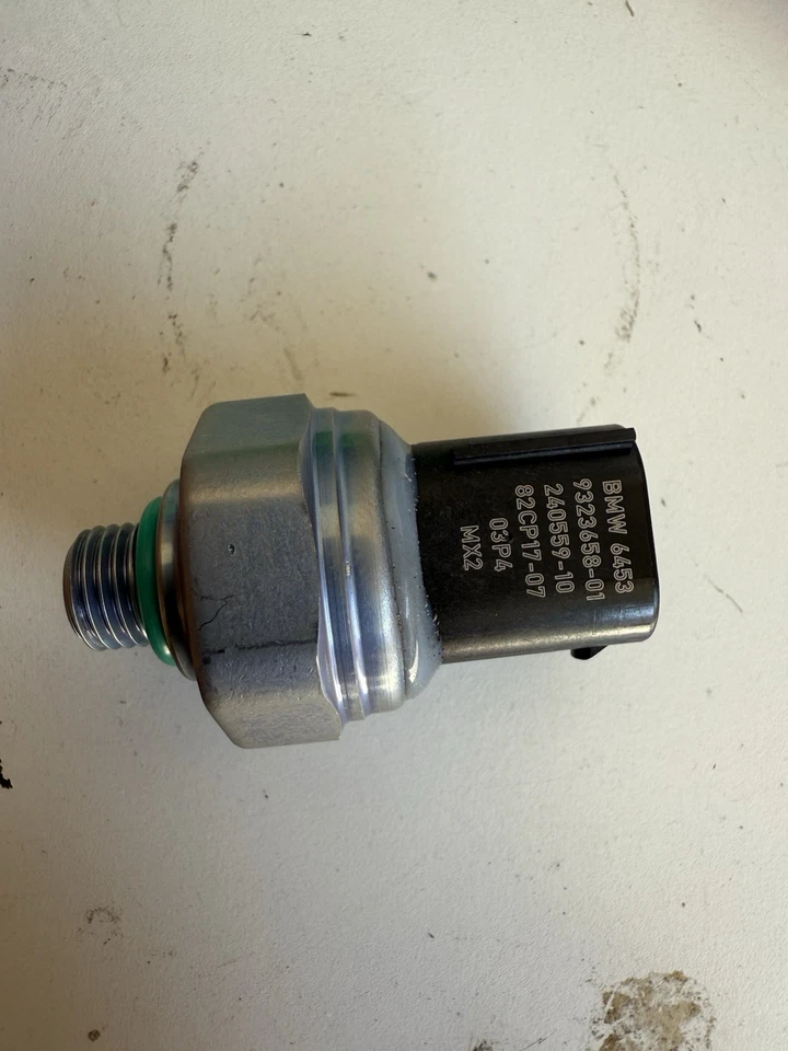 Interruptor sensor presión aire acondicionado nuevo para MINI BMW.  64539323658 Foto 2 de 3