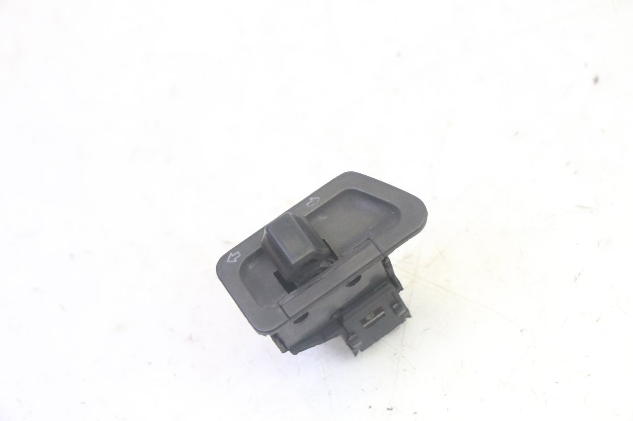 TURN SIGNAL SWITCH - SYM FIDDLE 3 III 125 (2014 - 2020)