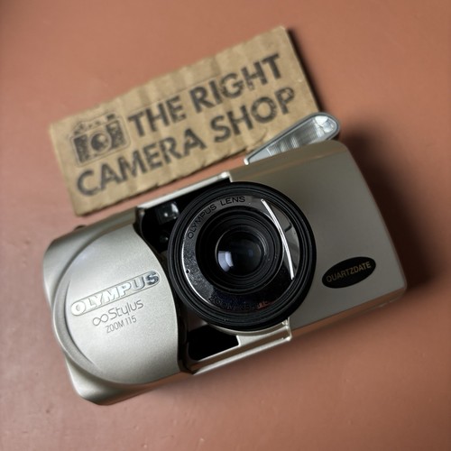 Olympus Infinity Stylus Zoom 115 35mm Point & Shoot Film Camera WORKS
