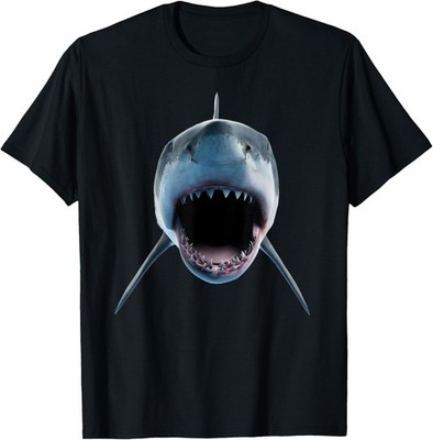 realistic great white shark Attack for lovers of Fish Ocean T-Shirt
