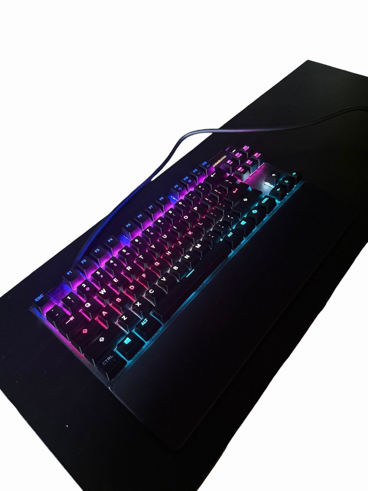 STEELSERIES APEX 7 TKL MECHANICAL GAMING KEYBOARD RGB BACKLIT OLED DISPLAY 