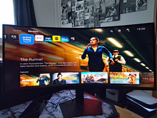 Samsung Odyssey G7 40zoll Curved Gaming Monitor mit 5k und 180Hz. Wie Neu!