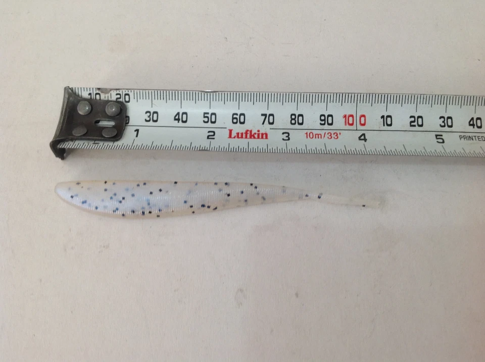 V & M 4.25" Shad inestable (12PK) perfumado con sal y grasa de cerdo plásticos blandos Foto 2 de 2