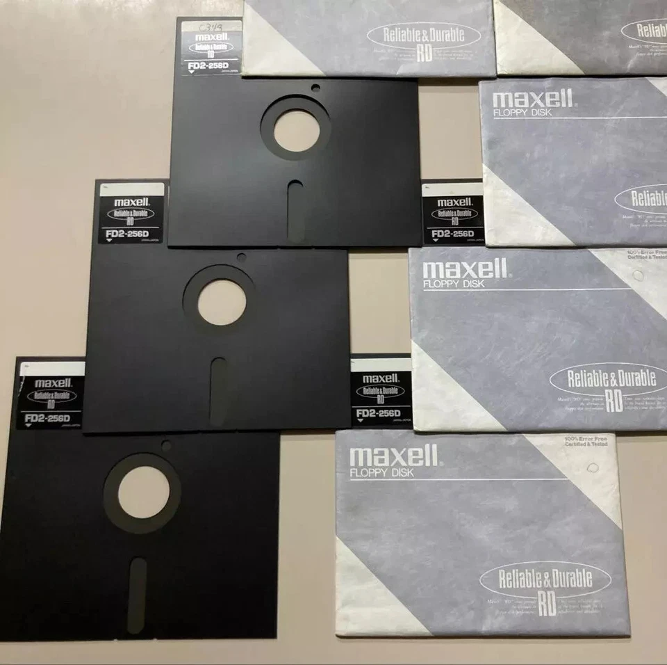 Disquete de 8 pulgadas FD2-256D Ramdum Maker x 100 piezas Maxell etc. Foto 2 de 4