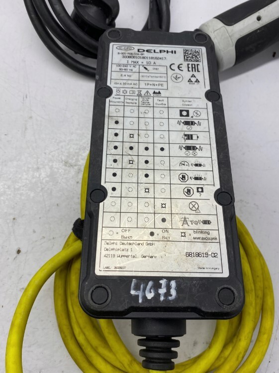 BMW F15 F30 F45 F60 G05 G11 G30 Standard Charging Cable 