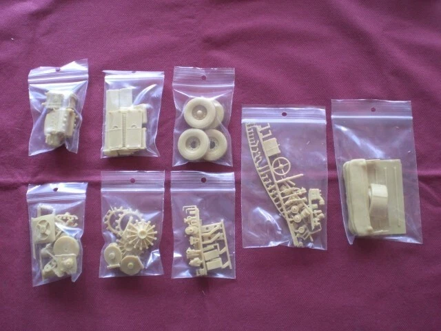 Sd.Kfz 8 Daimler-Benz DB10 12t - SCALA 1/35 DES - Immagine 4 di 4