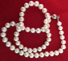 Charming 7-8mm Natural White Freshwater Cultured Pearl Necklace 20"