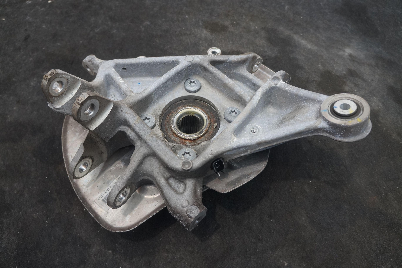 Rear Left Spindle Knuckle Hub Wheel Bearing HY53-5A971-AC Aston Martin DB11 2020