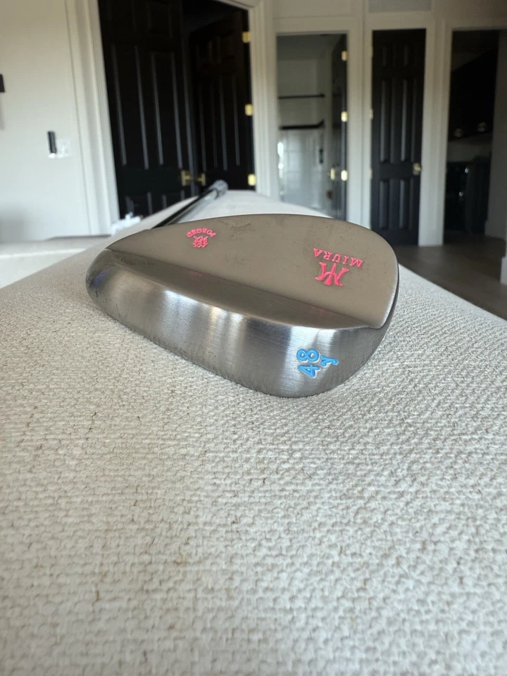 Nueva cuña de molienda Miura 48 grados Y en acabado crudo Foto 2 de 4