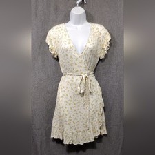 Billabong Floral Wrap and Roll Dress Women's M White Yellow Cottagecore Peasant