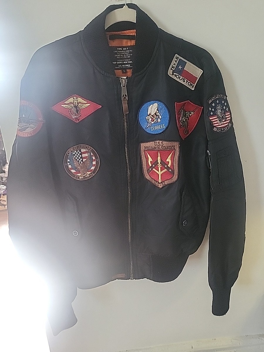 ジャケット・アウター AVIREX MA-1 flight bomber jacket black Avirex MA-1 Flight Jacket Black S Used Military Bomber Top Gun