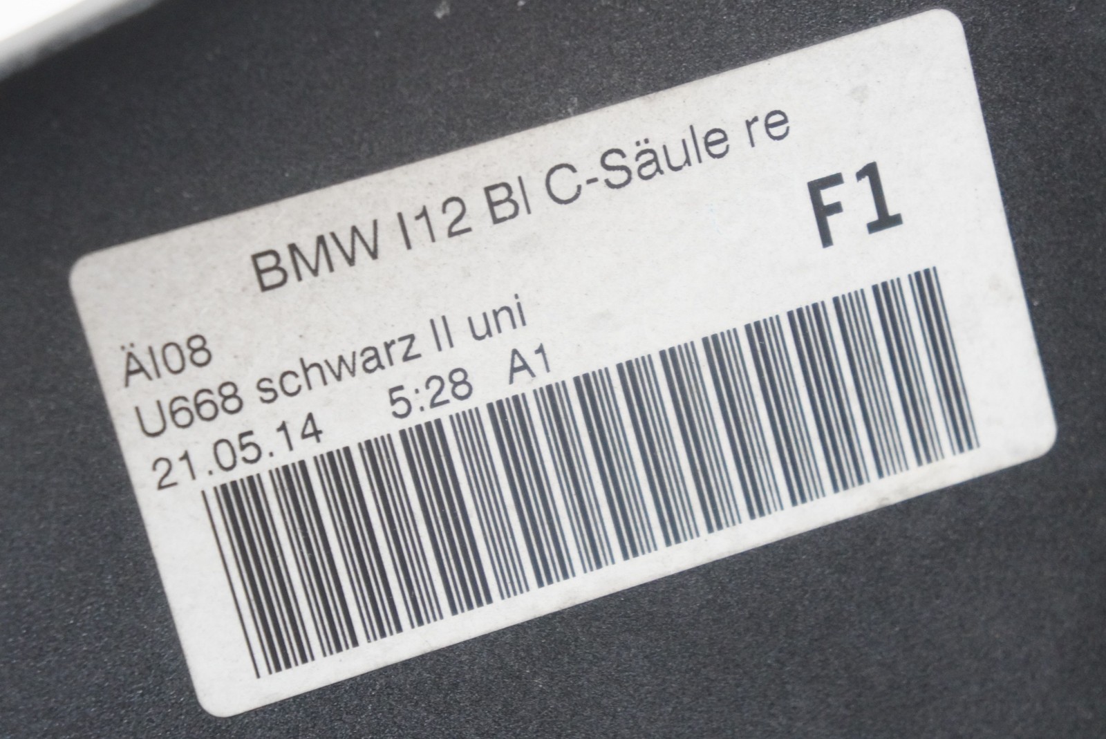 Rear Right Side Quarter Sail C Pillar Body Trim Cover Panel 51447336438 BMW i8