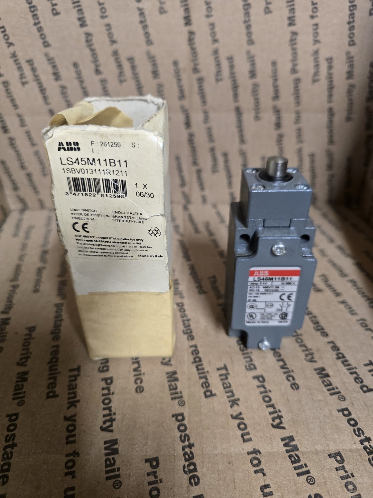 NOS ABB Limit Switch LS45M11B11 FREE SHIPPING!