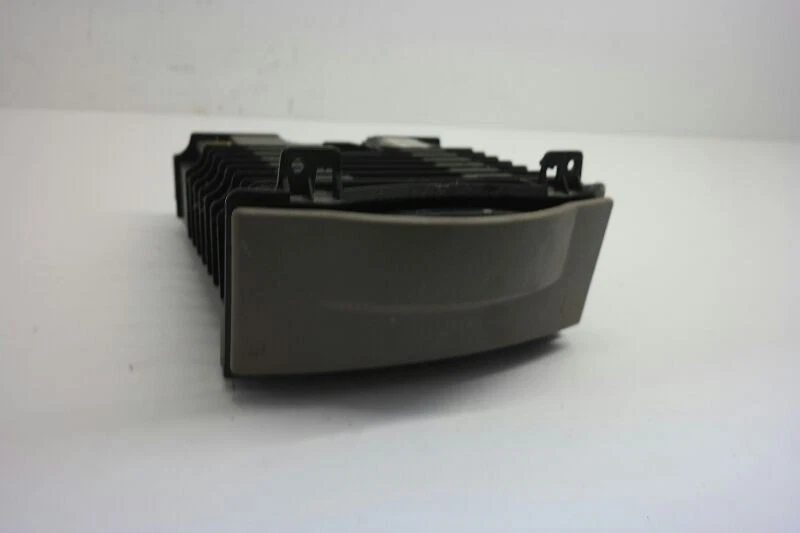 2008 2009 2010 CHRYSLER TOWN COUNTRY DASH PULL OUT CUPHOLDER CUP HOLDER Foto 3 de 4