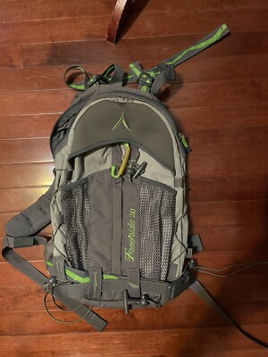 Dynastar Aqua Cham Freeride Touring/Trekking/Mountaineering Backpack Grey Green