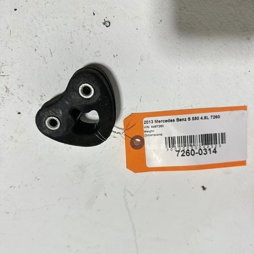 07-13 MERCEDES W221 S600 S550 tubo silenciador esquerdo ou direito montagem de borracha fabricante de equipamento original 1 peça - Imagem 2 de 4