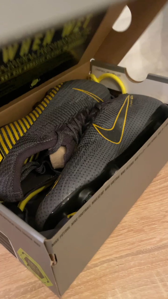 Nike Mercurial Vapor 12 360 Elite SG-PRO Thunder Grey Yellow Nike Mercurial Vapor 12 360 Elite SG-PRO Thunder Grey Yellow