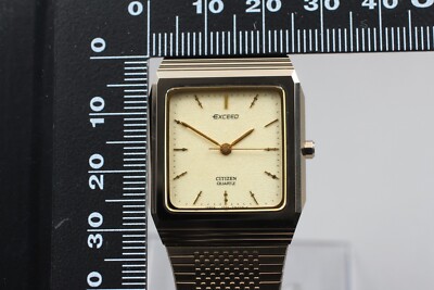 Near MINT* CITIZEN Exceed 2730-273958 Men's Gold Quartz TANK Near MINT* CITIZEN Exceed 2730-273958 Men's Gold Quartz TANK