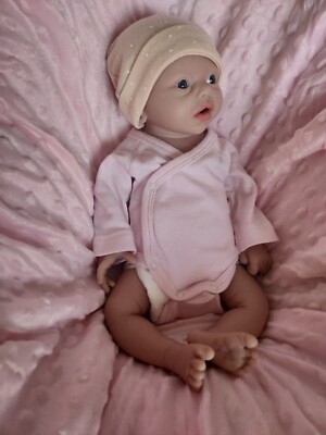 Site officiel de Reborn Baby Suisse - Acheter une poupée Reborn