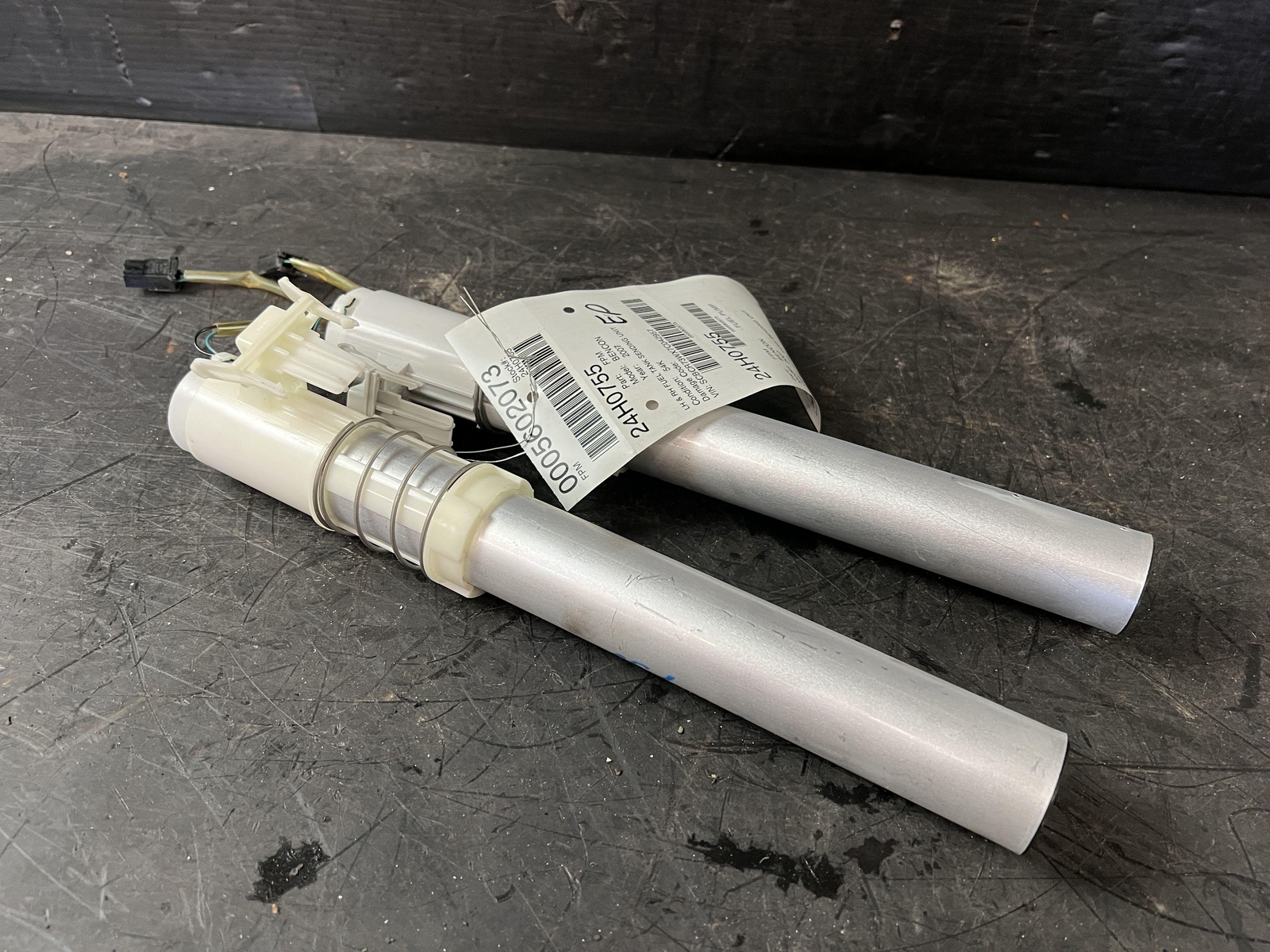 03-12 BENTLEY CONTINENTAL GT 6.0 LEFT & RIGHT FUEL TANK SENDING UNIT PUMP