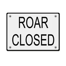 Aluminum Horizontal Metal Sign Road Closed Weatherproof Street Signage
