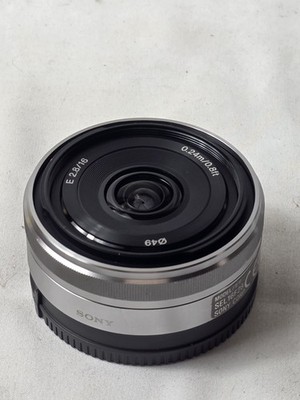 Sony SEL16F28 16mm f/2.8 Wide-Angle E Mount Lens for NEX-5 A3000 A5000 camera