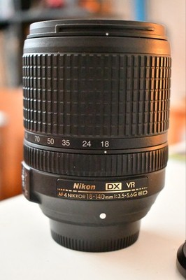 Nikon AF-S DX Nikkor 18-140mm f/3.5-5.6G ED VR