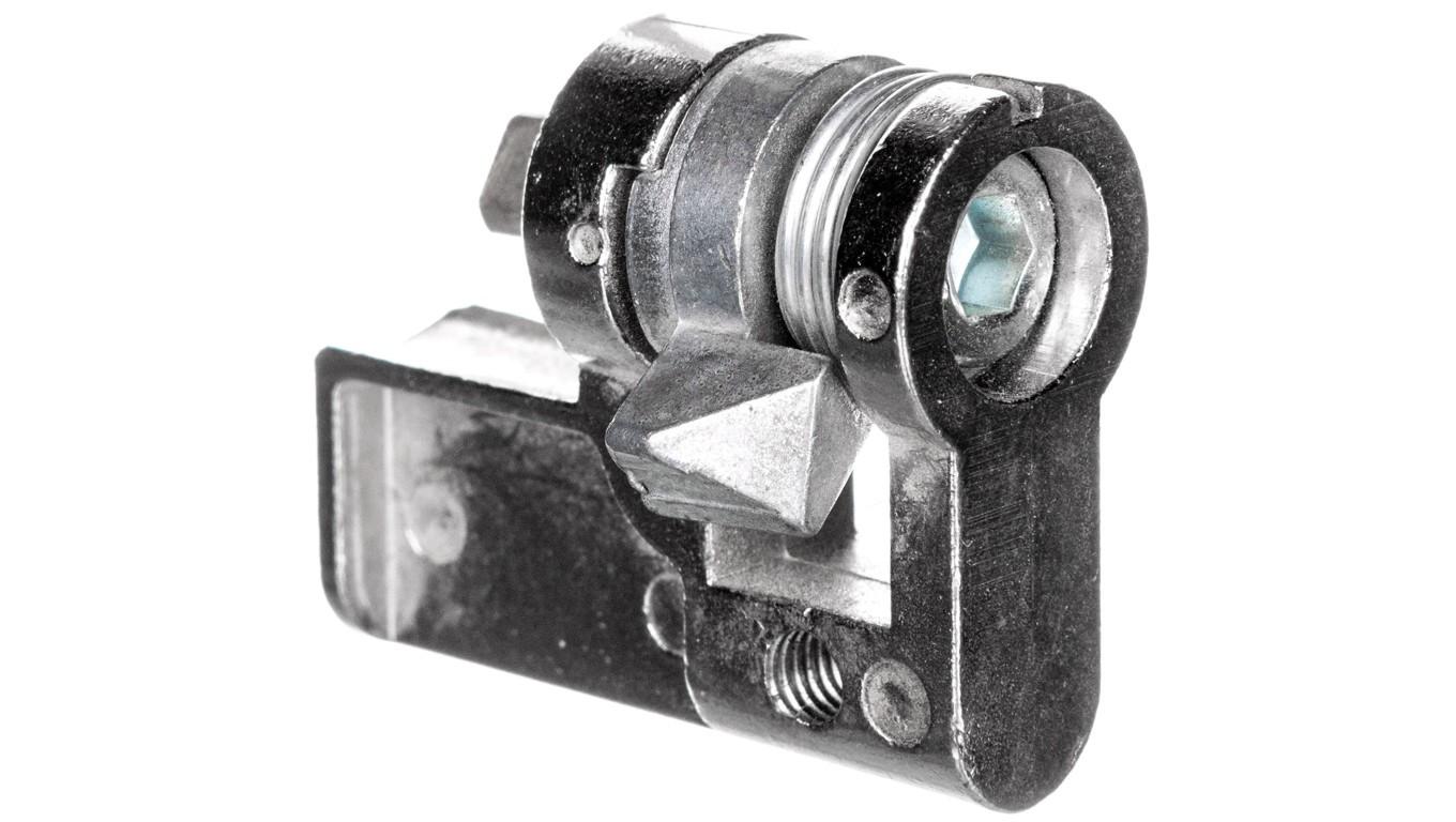 Patent Insert/ Small Triangle/ For Lock ACCESSORIES INC-10161