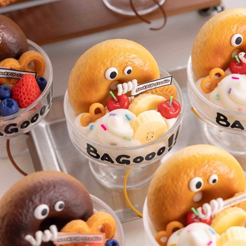 Handmade Bagel Ice Cream Candle - Picture 6 of 15