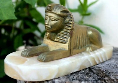 joli sphinx en bronze sur socle en albâtre - Photo 1/4