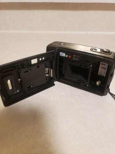 Polaroid 2000FF 35mm Film Camera Point & Shoot Camera - Picture 4 of 4