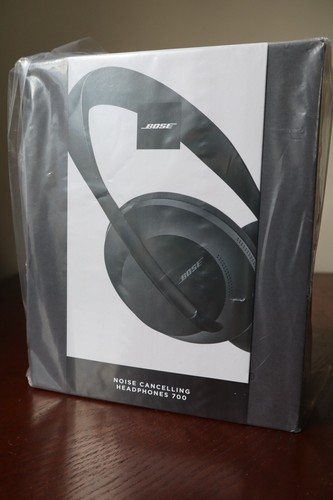 Buy NEW Bose 700 Noise Cancelling 