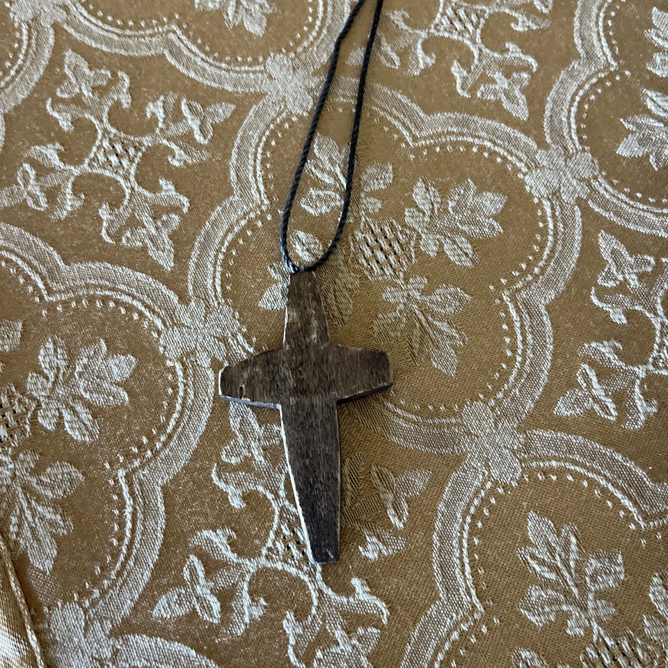 Disfraz religioso de Halloween sacerdote católico para hombre usado. Talla única Foto 3 de 3