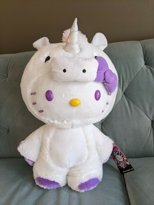 Hello Kitty Unicorn Halloween Door Greeter Rare CVS 2020 | eBay