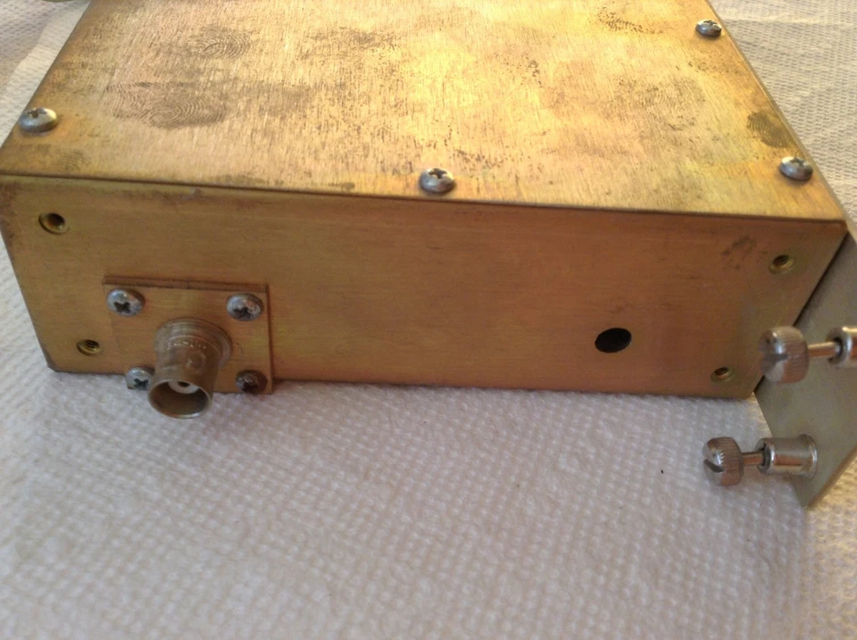 TTC 6901-3000 PLL Low Source Foto 2 de 4