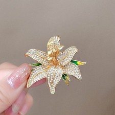 1PC Shiny Rhinestone Lily Flower Brooches Collar Suit Pins Corsage Women Jewelry