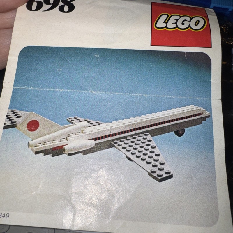 LEGO Set 698 JAL aeroplane Boeing 727 COMPLETE Jet Plane released 1977