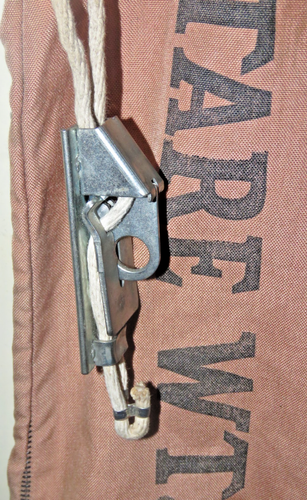 Vintage 1940s Heavy Duty Waxed Canvas Domestic U.S. Mail Bag #2 w/ Metal Clasp - Picture 6 of 23