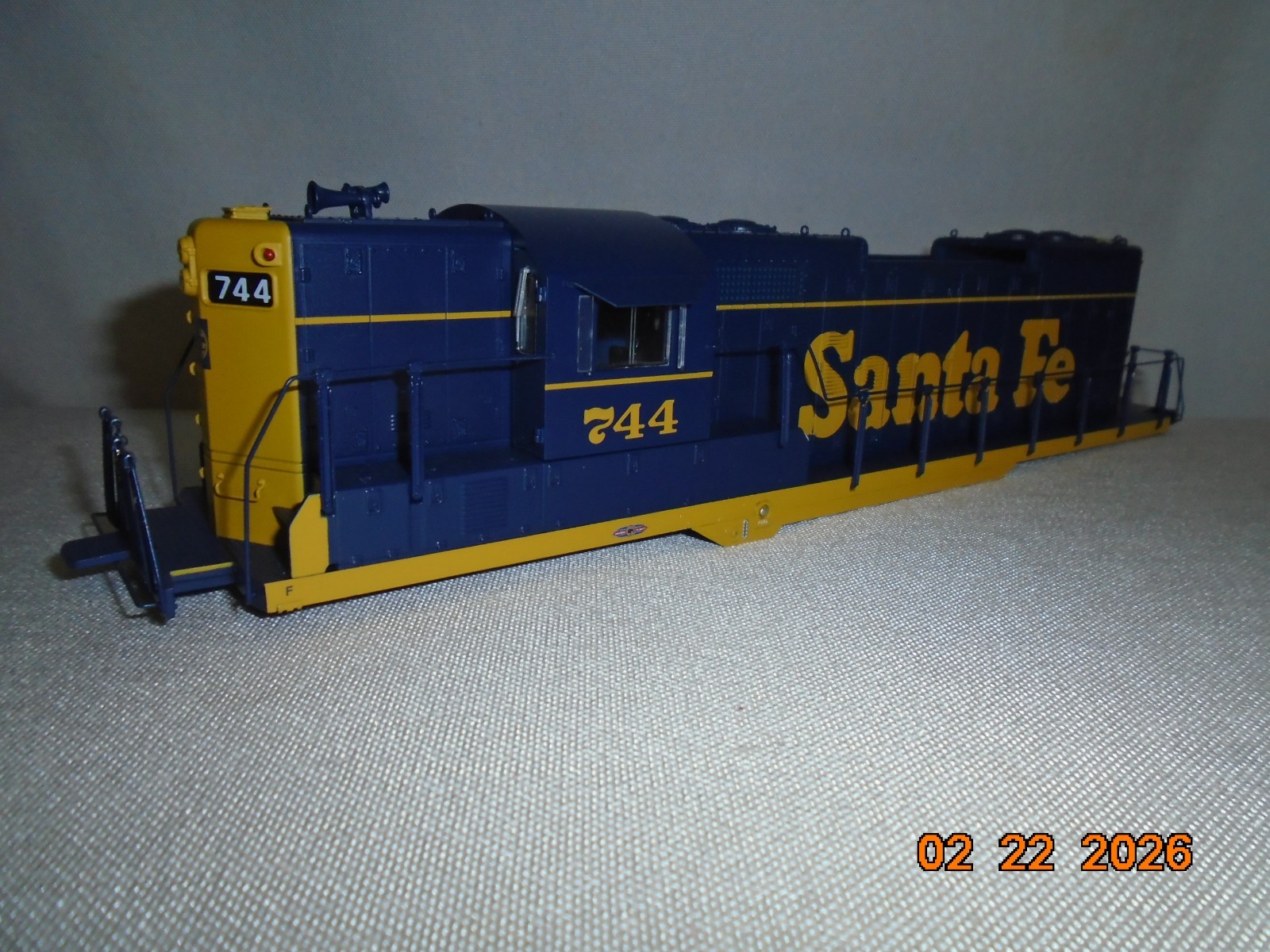 Click here to see eBay Auction